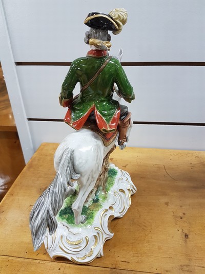 27120232n - Der große Jagdzug, fünfteilige Jagdgarnitur, Unterweissbach, Entwurf Heinz Schober ...