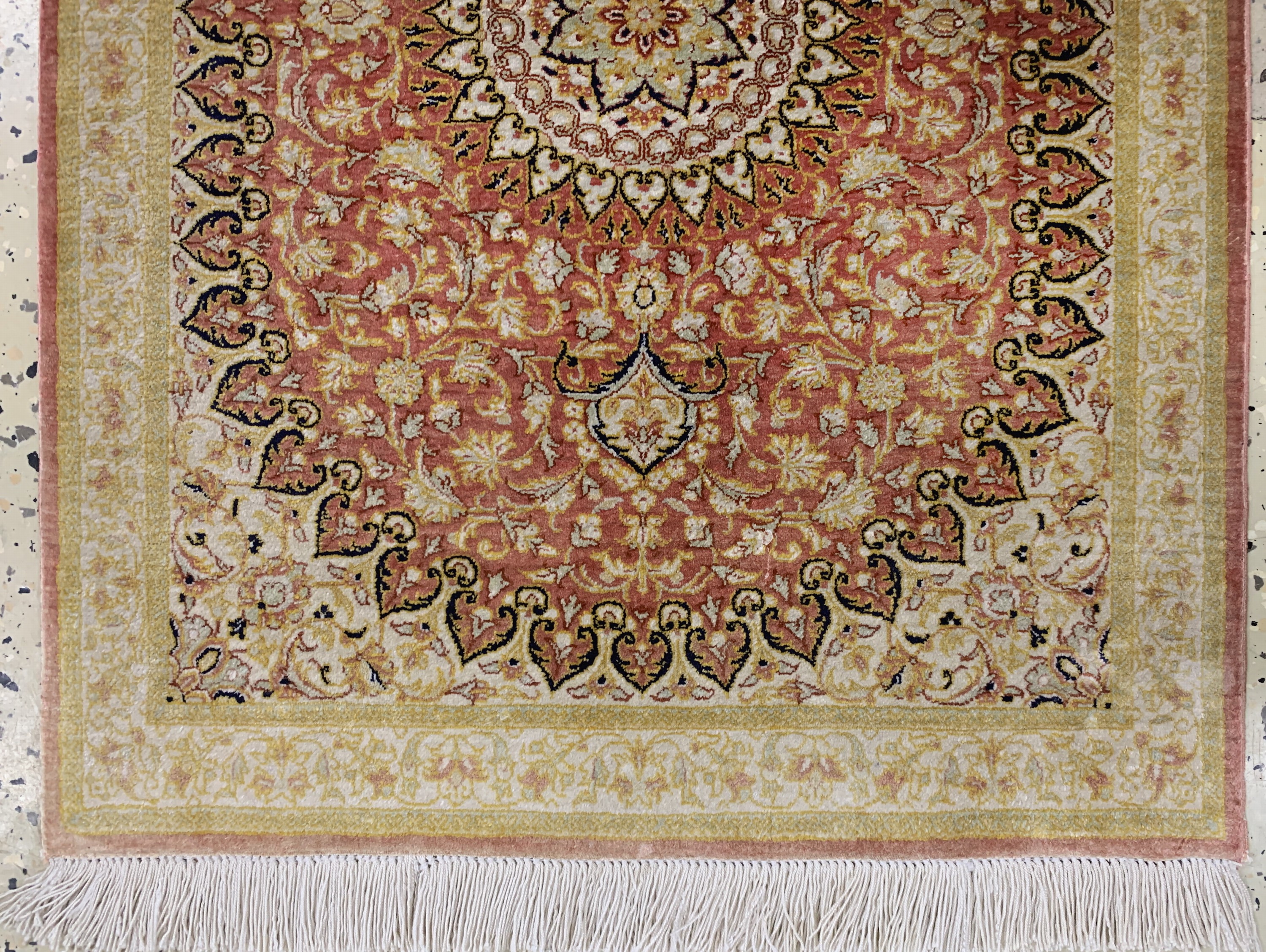 Detail f: 2 Lots Ghom Seide, Persien, Ende 20.Jhd, reine Naturseide, ca. 77 x 57 cm, ca. 1,0 Mio.Kn/qm, EHZ: 1-2