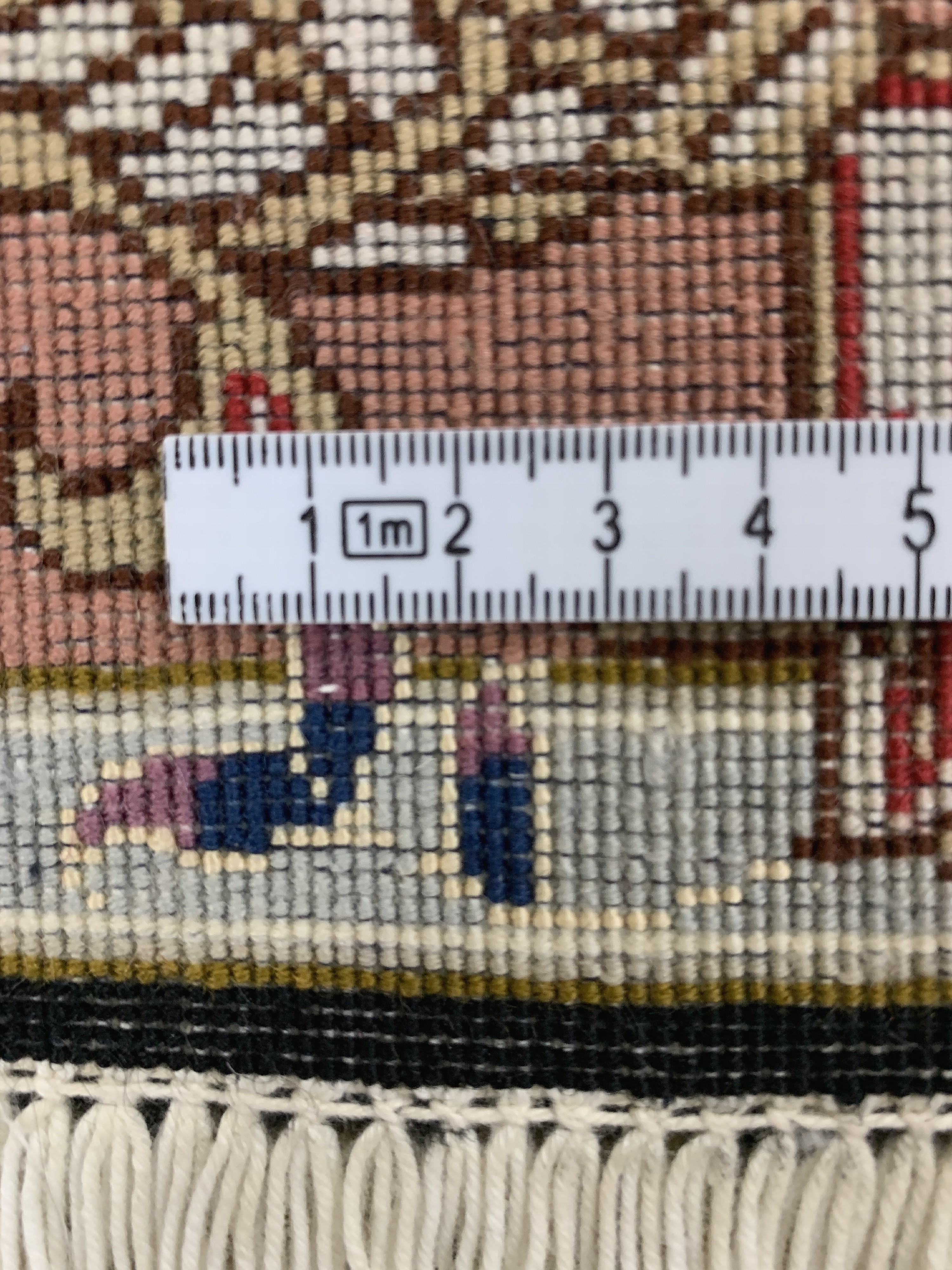 Detail d: Täbriz fein(50 Raj), Persien, Ende 20.Jhd, Korkwolle mit Seide, ca. 91 x 59 cm, ca. 500.000 Kn/qm, EHZ: 1-2