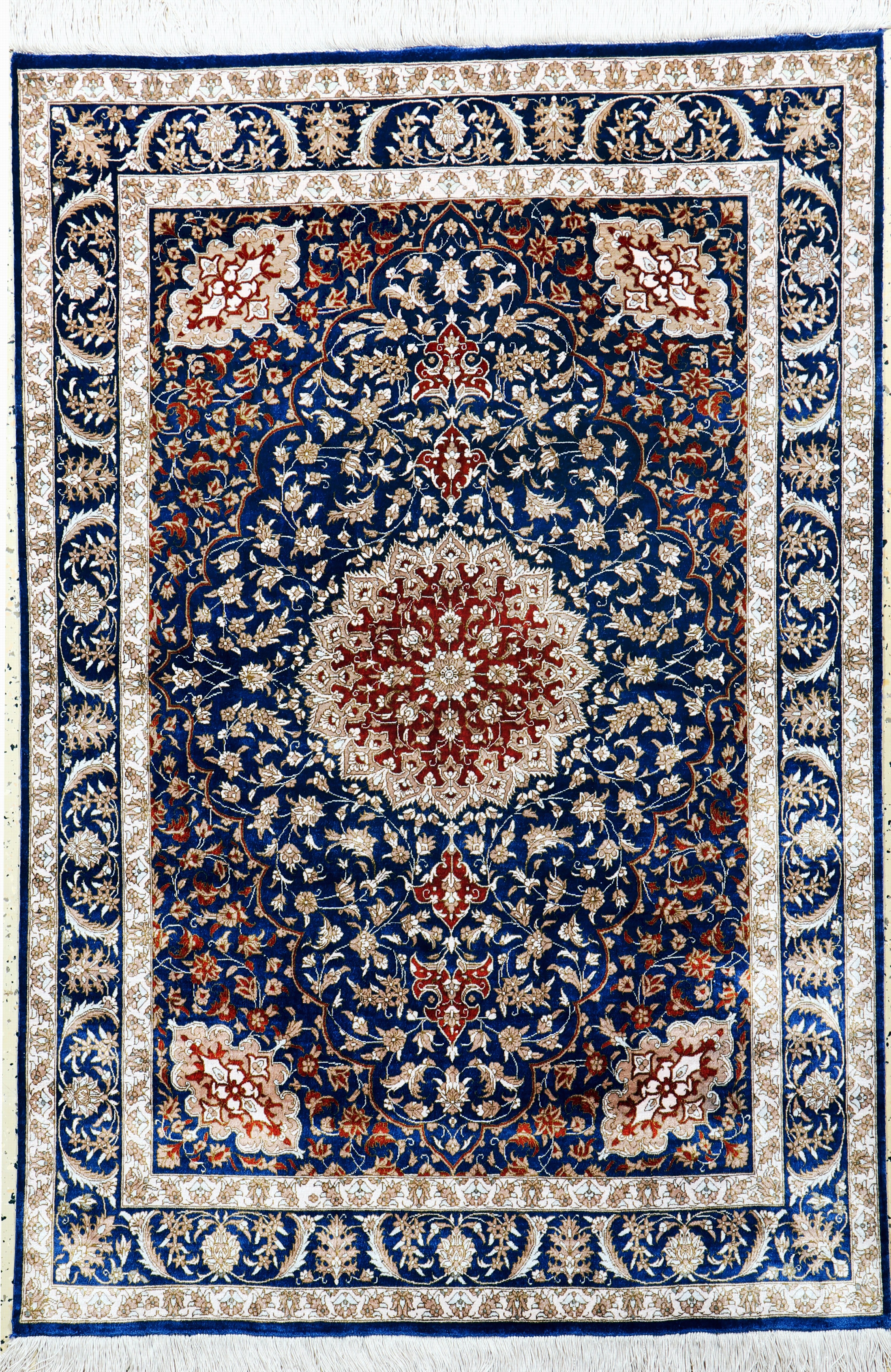 Image 27120553 - Ghom Seide fein, Persien, Ende 20.Jhd, reine Naturseide, ca. 145 x 97 cm, ca. 1,0 Mio. ...