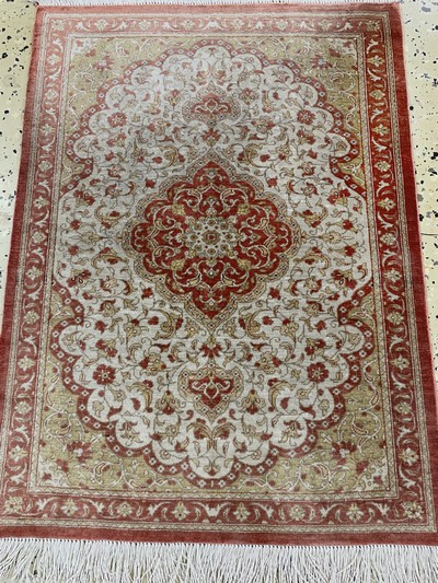27120525c - 2 Lots Ghom Seide, Persien, Ende 20.Jhd, reine Naturseide, ca. 77 x 57 cm, ca. 1,0 ...