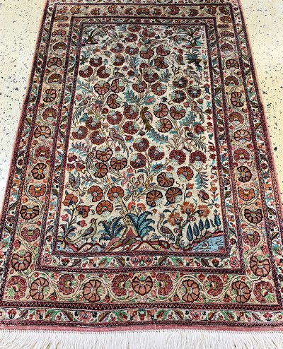 27120536d - Ghom Seide, Persien, Mitte 20.Jhd, reine Naturseide, ca. 126 x 81 cm, EHZ: 2, (Fransen ...