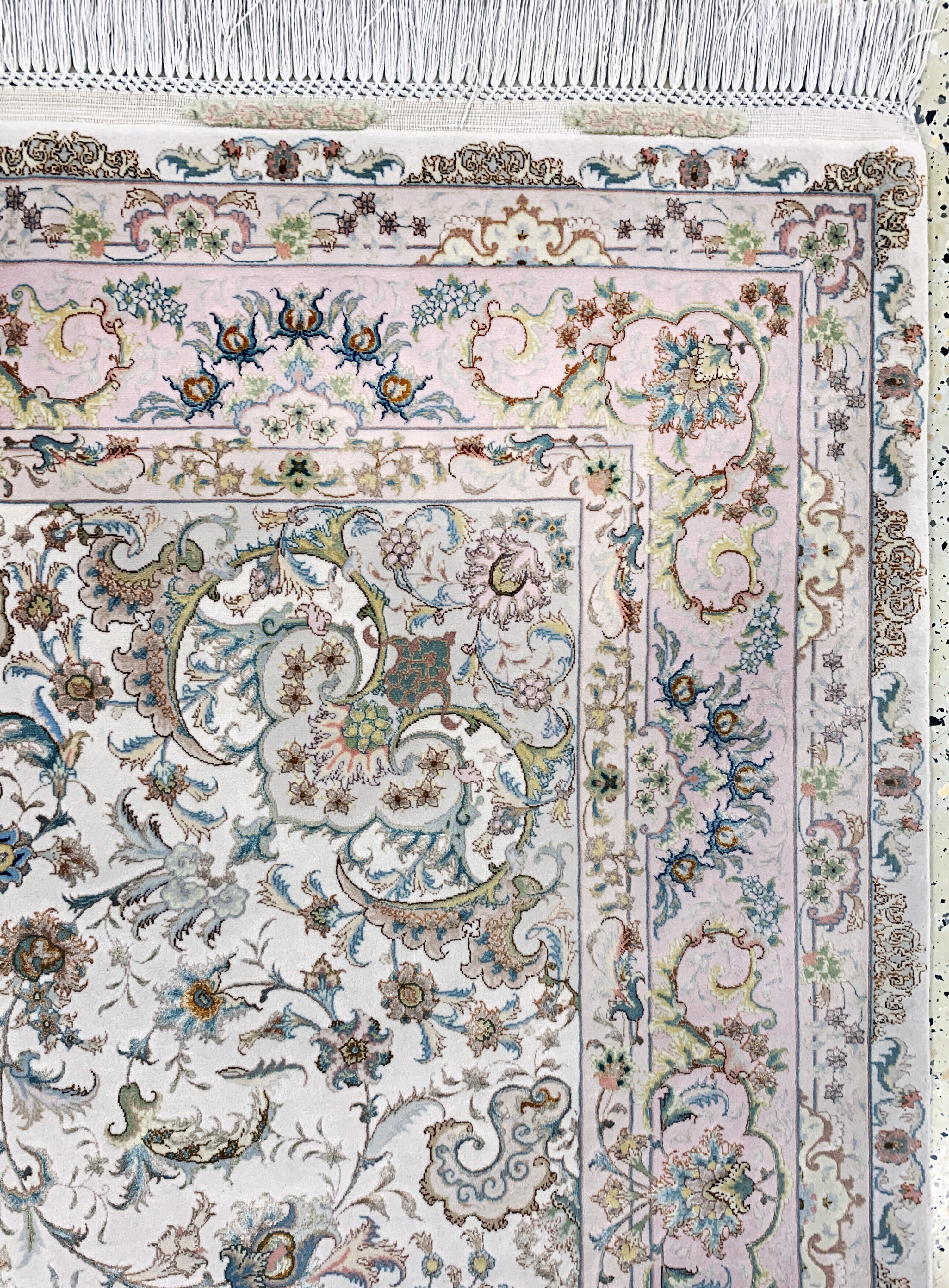 Detail e: Täbriz Sehr fein(70 Raj), Persien, Mitte 20.Jhd, Korkwolle mit und auf Seide, ca. 210 x151 cm, ca. 1,0 Mio. Kn/qm, EHZ: 1-2