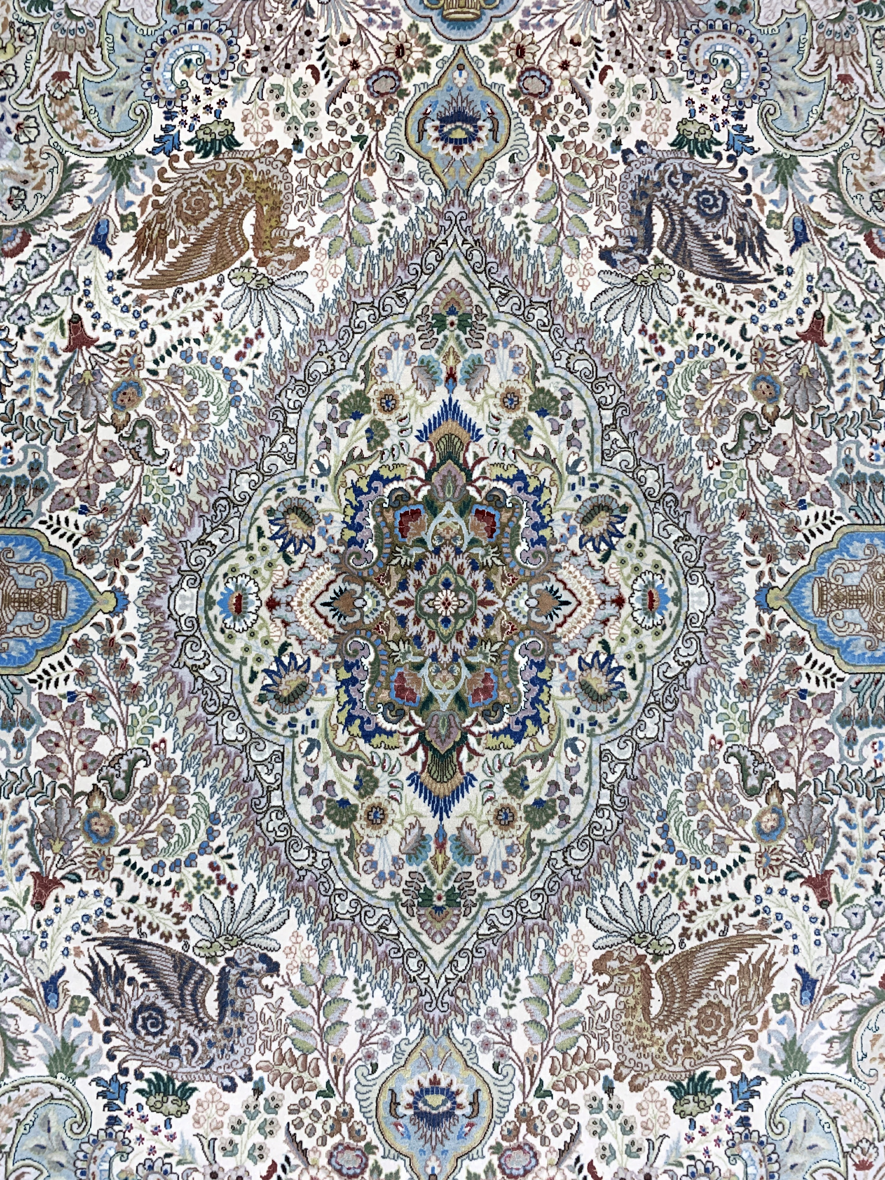 Detail c: Täbriz Sehr fein(70 Raj), Persien, signiert, Mitte 20.Jhd, Korkwolle mit und auf Seide, ca. 212 x 152 cm, ca. 1,0 Mio. Kn/qm, EHZ: 1-2