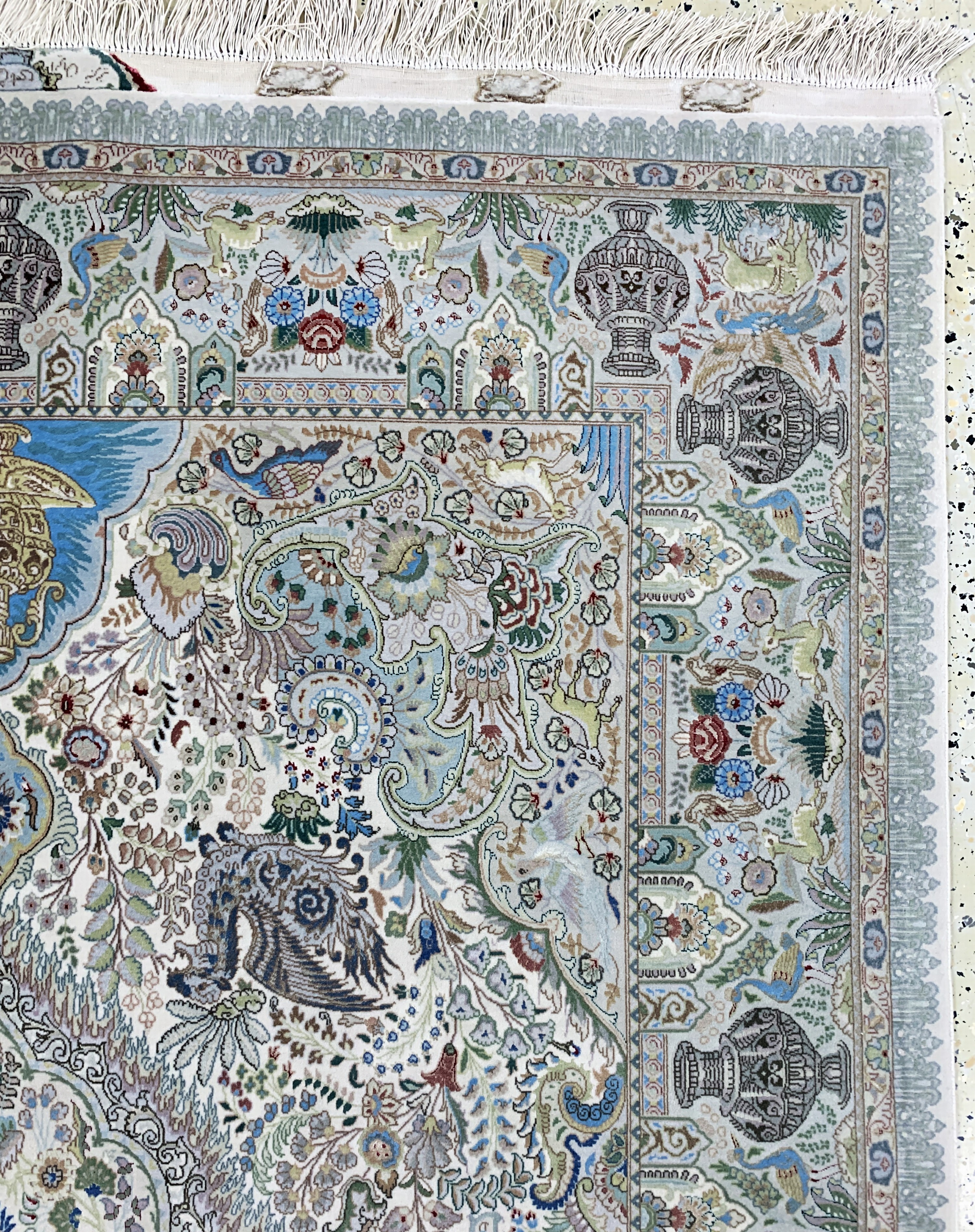 Detail e: Täbriz Sehr fein(70 Raj), Persien, signiert, Mitte 20.Jhd, Korkwolle mit und auf Seide, ca. 212 x 152 cm, ca. 1,0 Mio. Kn/qm, EHZ: 1-2