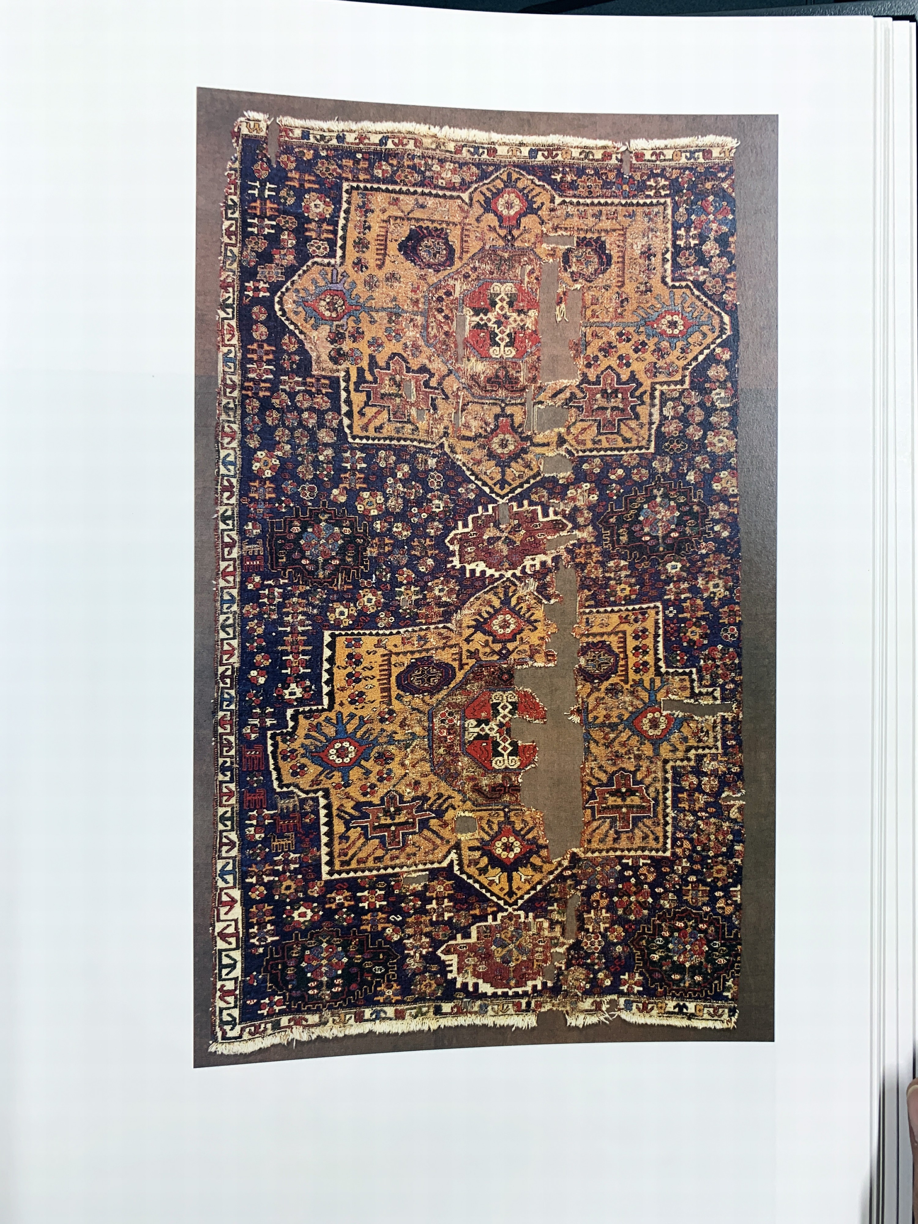 Detail e: Teppichbuch"Orient Stars, Kirchheim, eine Teppichsammlung, in Original Schuber, EHZ: guter Zustand.