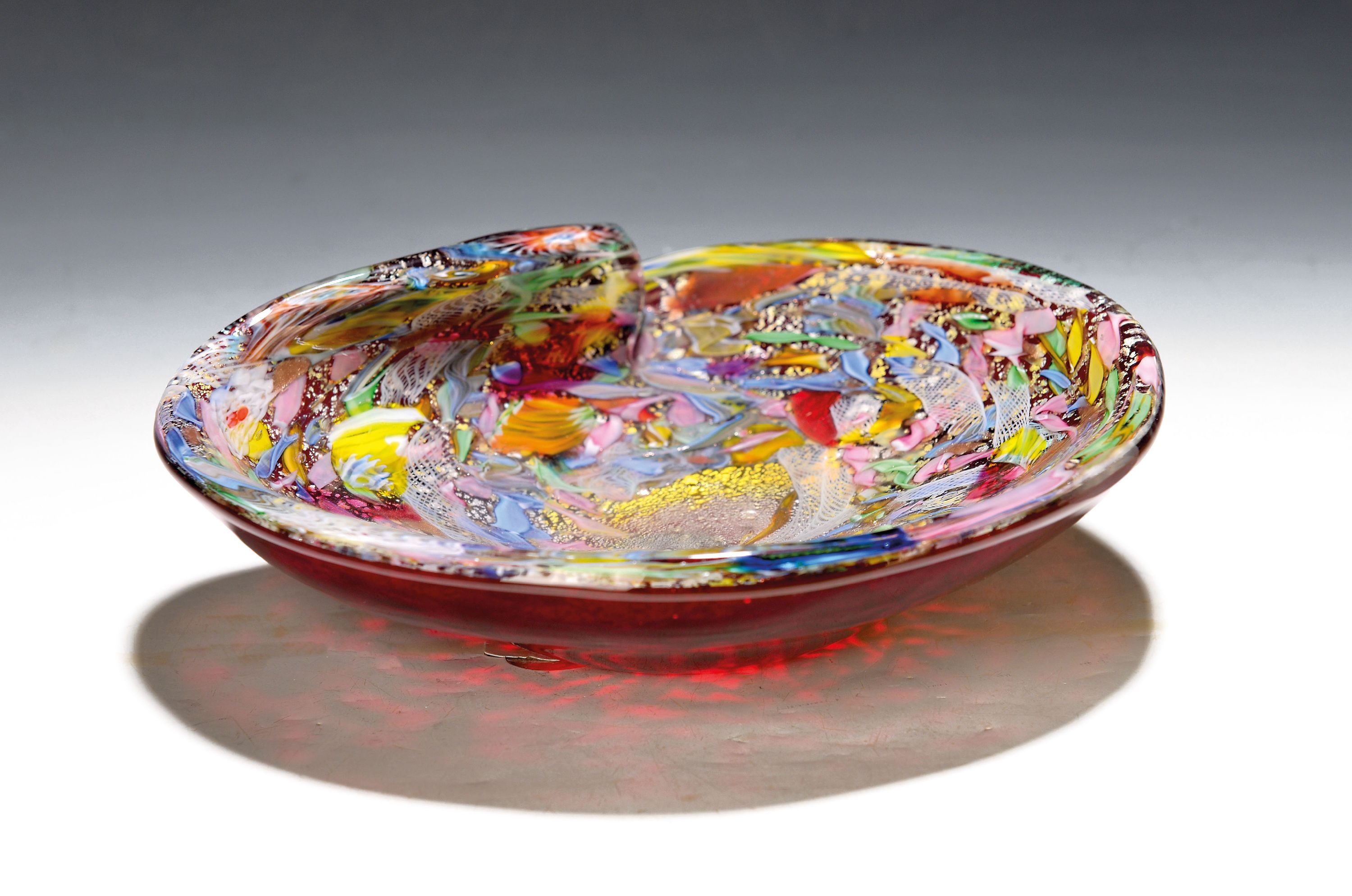 Image 27120693 - Glasschale, Murano, Italien, 1970er-Jahre, farbloses Glas, partiell rubinrot ...