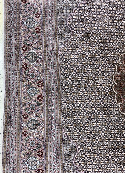 27120632c - Täbriz fein(50 Raj), Persien, Ende 20.Jhd, Korkwolle mit Seide, ca. 353 x 252 cm, ca. ...