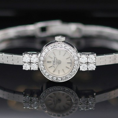 27120697a - CHOPARD Damenarmbanduhr in WG 750/000 mit Diamanten, Schweiz um 1970, Handaufzug, orig. ...