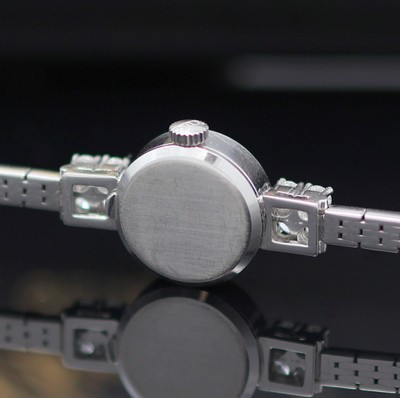 27120697d - CHOPARD Damenarmbanduhr in WG 750/000 mit Diamanten, Schweiz um 1970, Handaufzug, orig. ...