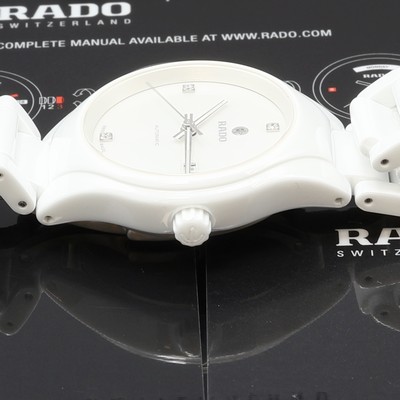 27120759d - RADO True ungetragene Damenarmbanduhr Referenz R27244712, Automatik, Keramikgeh. inkl. ...
