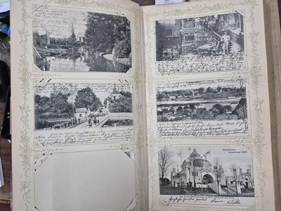 27120762h - Postkarten-Album, deutsch, 1900-1910, ca. 150 Ansichtskarten aus Deutschland, ...