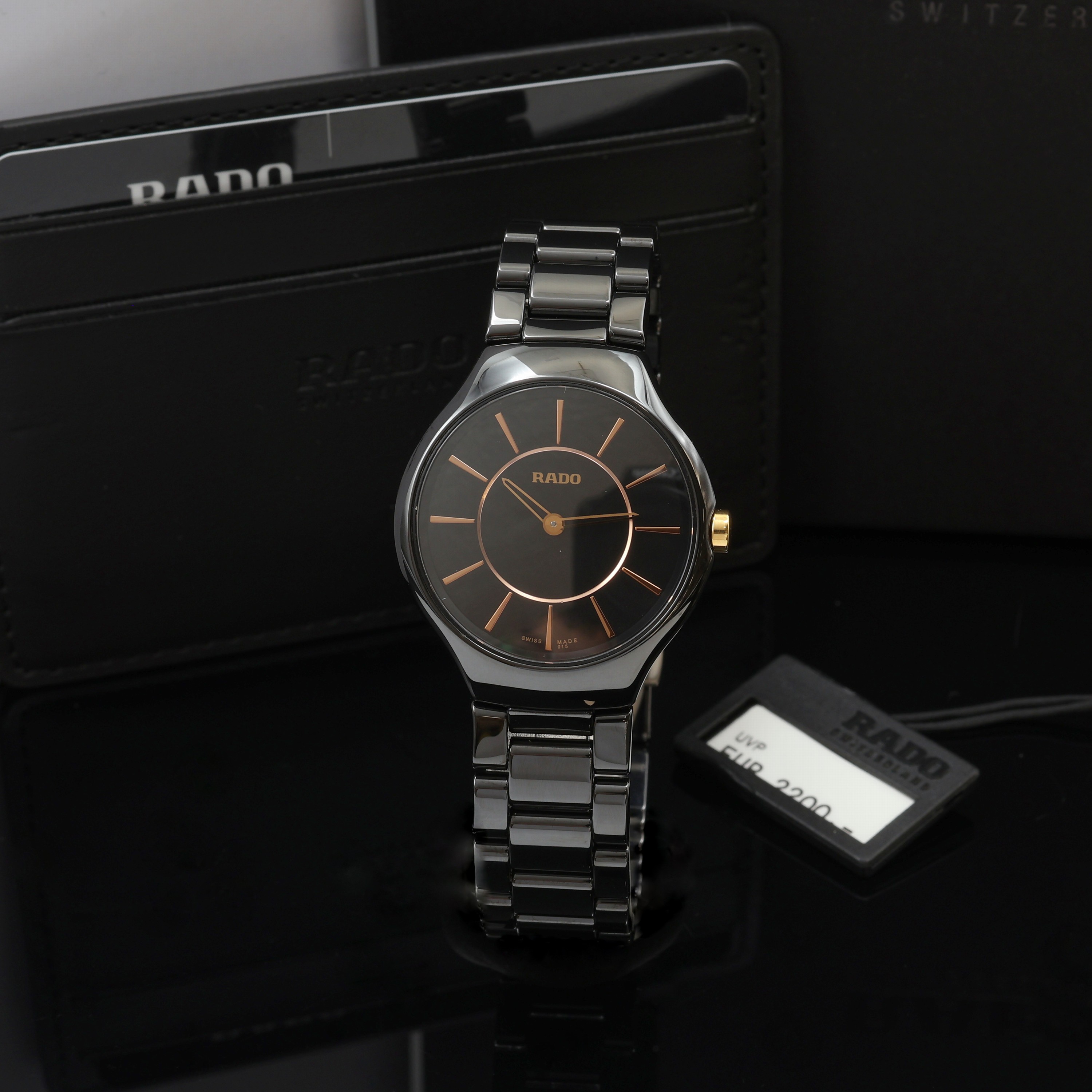 Image 27120893 - RADO True Thinline Damenarmbanduhr Referenz R27742152, quarz, Keramikgeh. inkl. ...