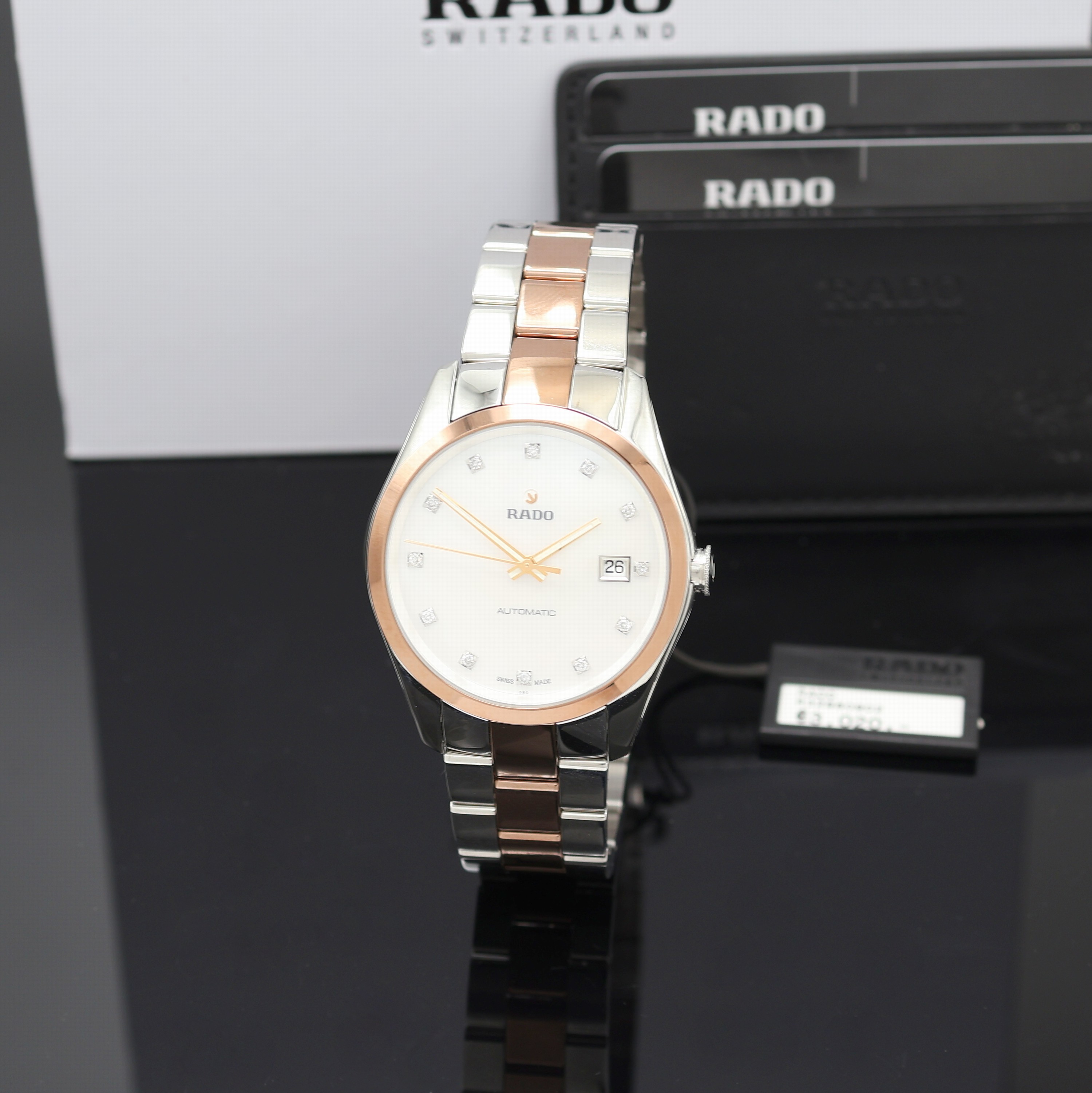 Image 27121314 - RADO HyperChrome ungetragene Armbanduhr Referenz R32980902, Automatik, beids. vergl., z. ...