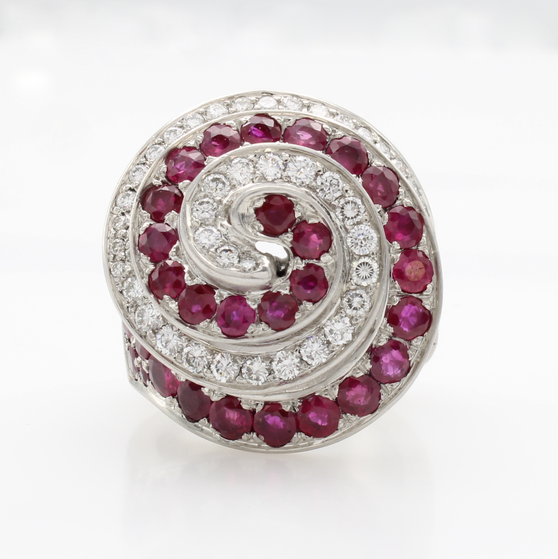 Image 27121321 - Günter Kraus Ring mit Rubinen und Brillanten, Platin 950/000, Burma Rubine zus. ca. ...