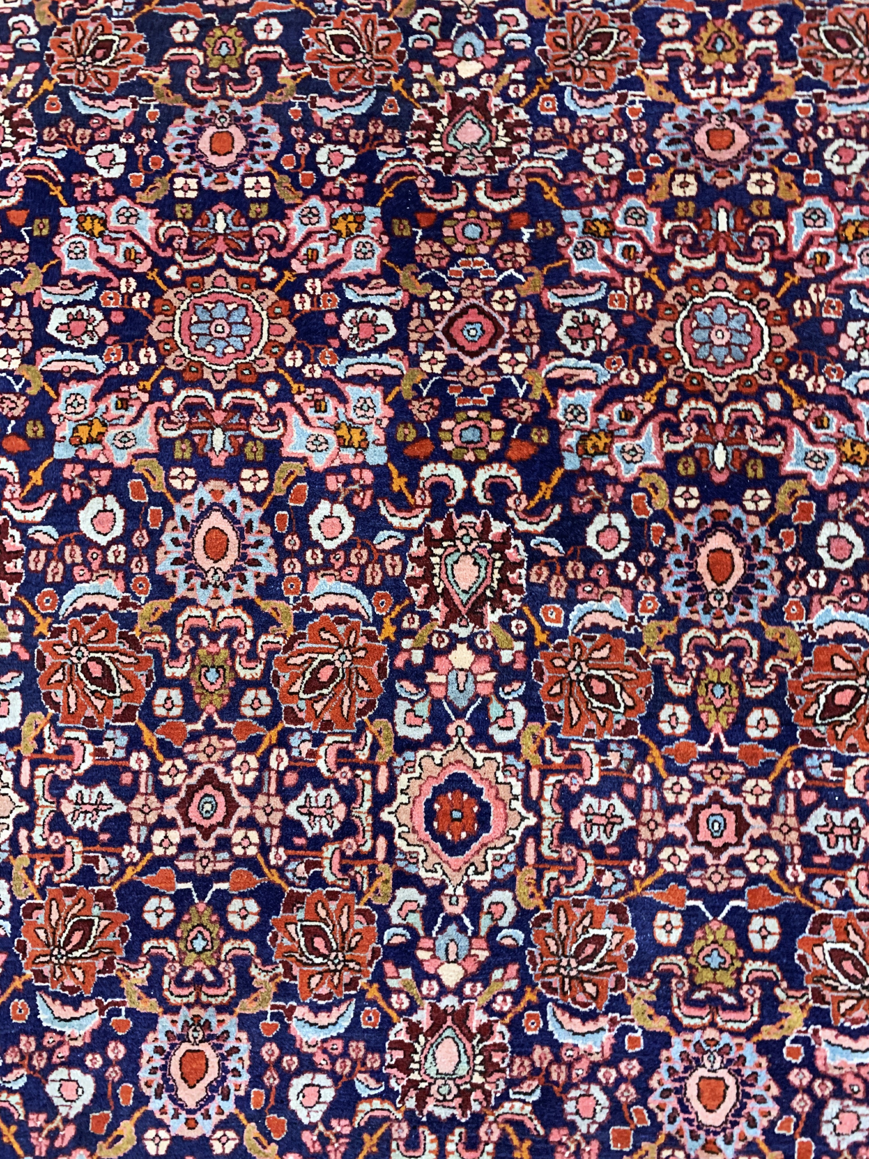 Detail d: Bidjar alt, Persien, Mitte 20.Jhd, Wolle auf Baumwolle, ca. 360 x 230 cm, EHZ: 1-2