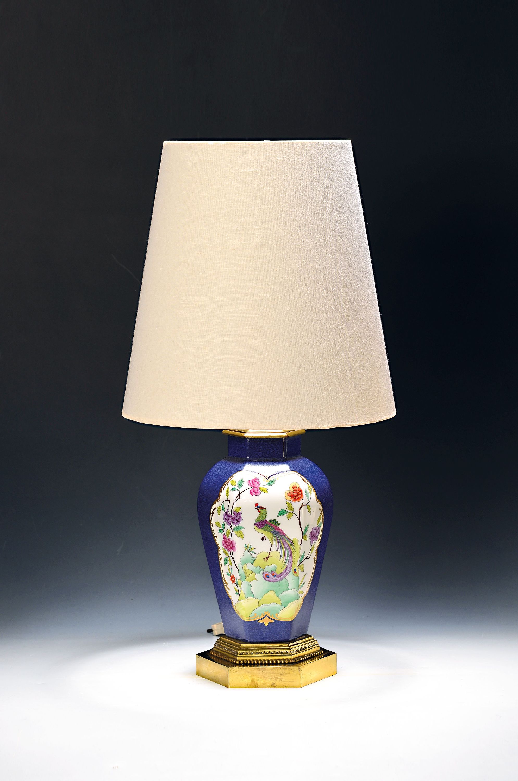 Image 27121357 - Chinoise Keramikvase als Tischlampe, wohl China, 20.Jh., Keramik, Kartusche mit ...