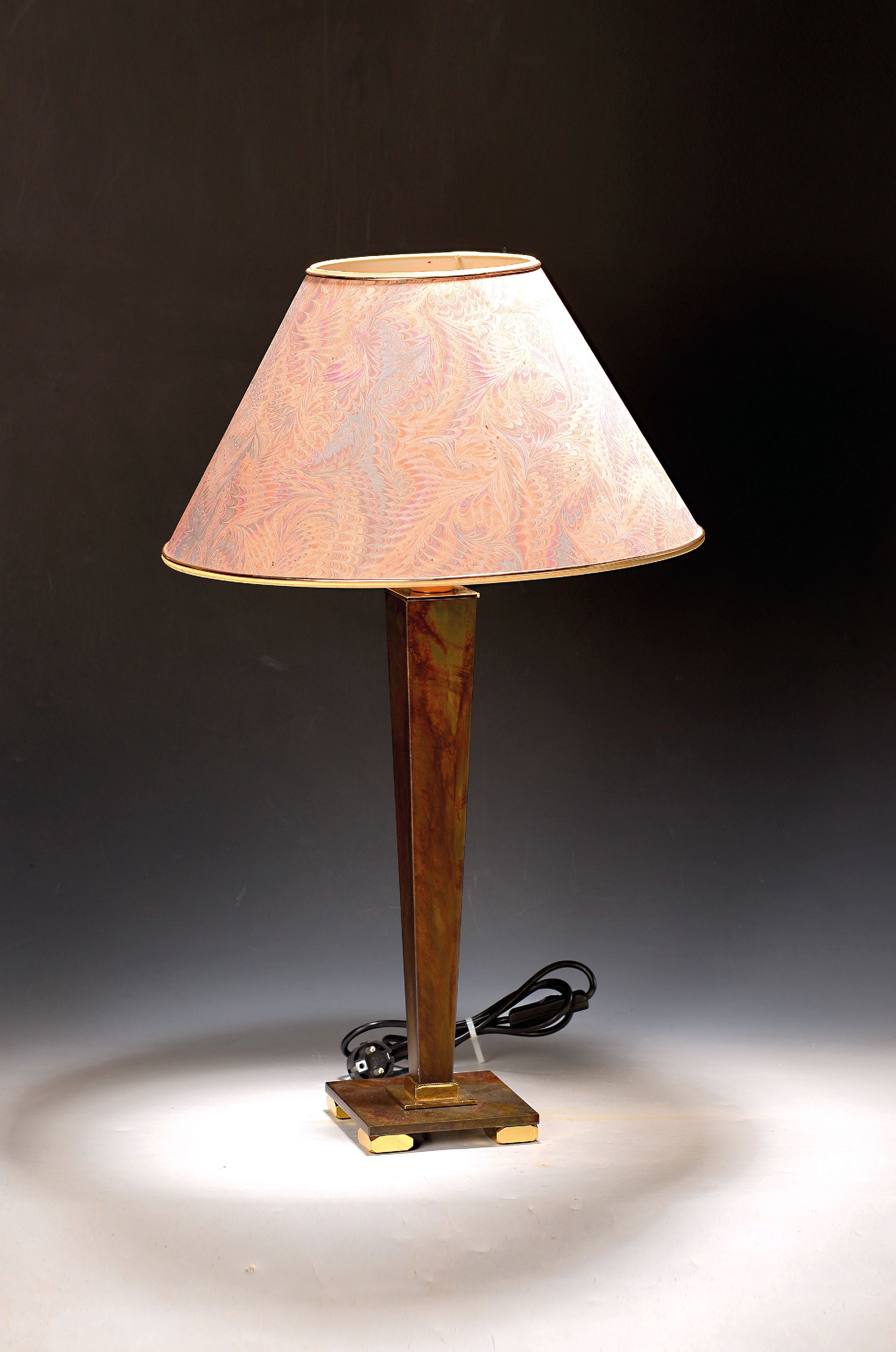 Image 27121358 - Designer Tischlampe, Italien, 2. Hälfte 20.Jh., Metall, patiniert in Rostoptik, z.T. ...