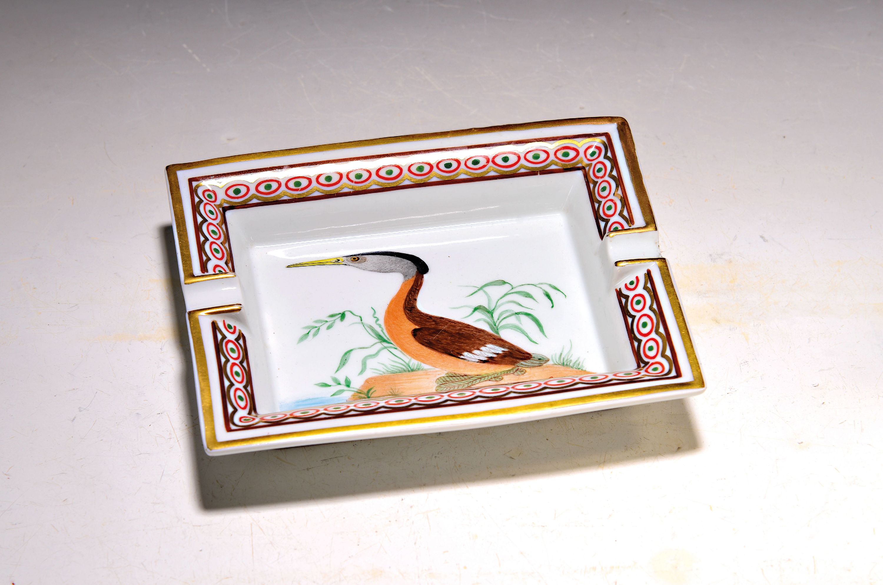 Image 27121363 - Ashtray with bird painting, Hermes, France, porcelain, gold decoration, hand-painted ...