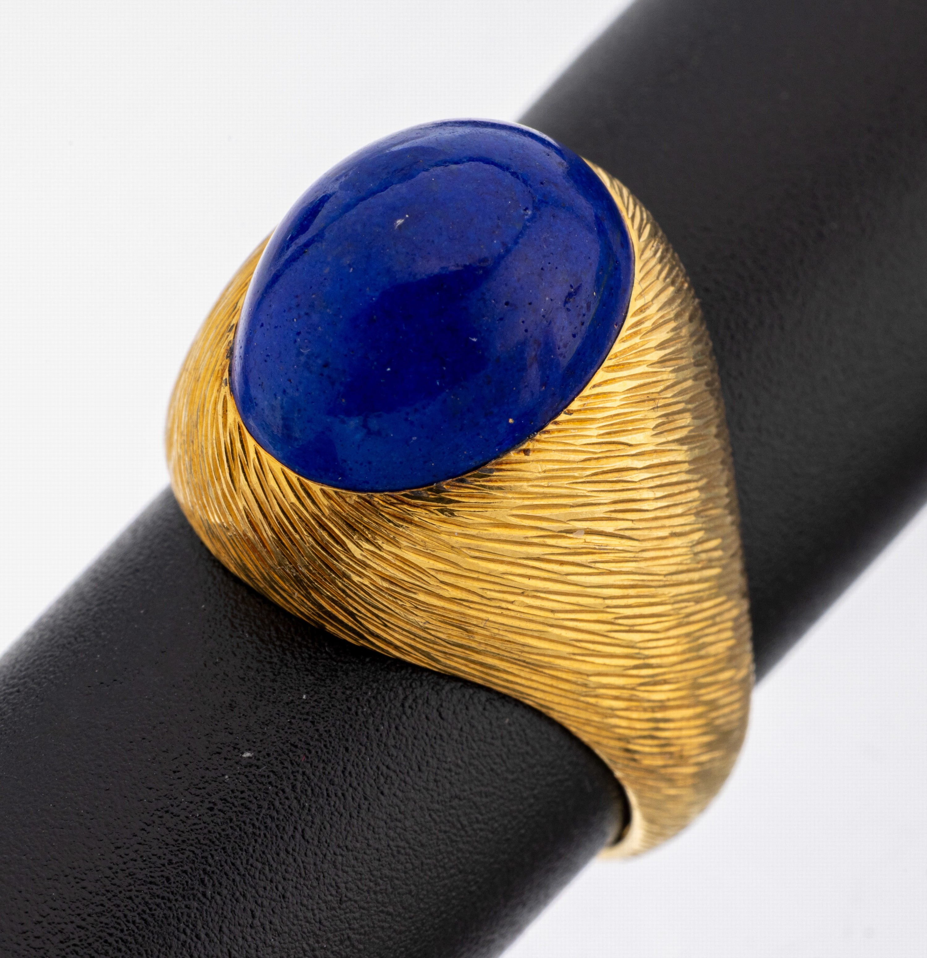 Image 27121383 - 18 kt Gold Lapislazuli-Ring, GG 750/000, massive Ausführung, hoher Lapislazuli- ...