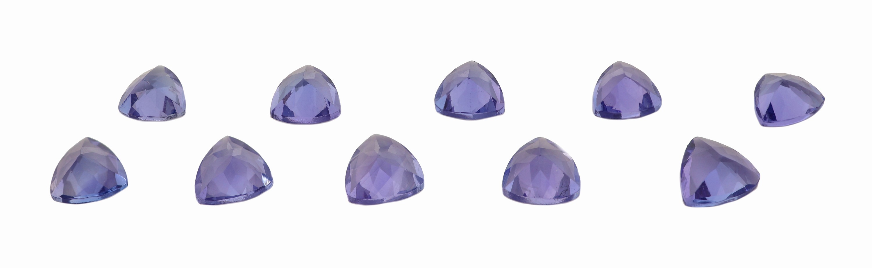 Detail a: Lot 10 lose Tansanite zus. ca. 4.61 ct, facett. Triangeln