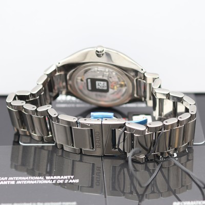 27121313c - RADO True Thinline ungetragene Herrenarmbanduhr Referenz R27088202, Automatik, beids. ...