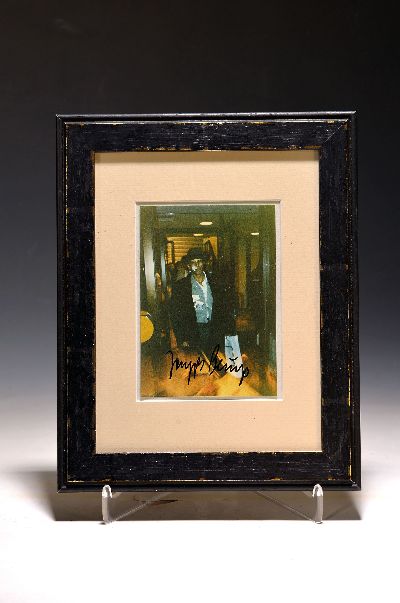 27121388k - Joseph Beuys, 1921-1986, Multiple, handsigniert, ´Beuys in Ost Berlin´ 1982, Hrsg ...