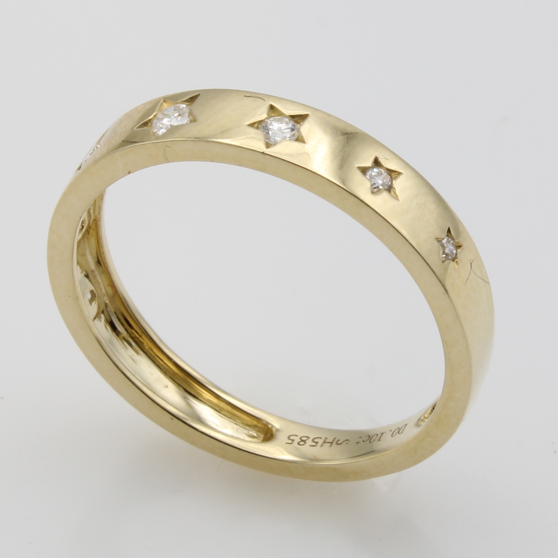 Image 27121402 - Ring mit Brillanten, GG 585/000, 7 Brill. zus. ca. 0.10 ct feines Weiß /vs in sternf. ...