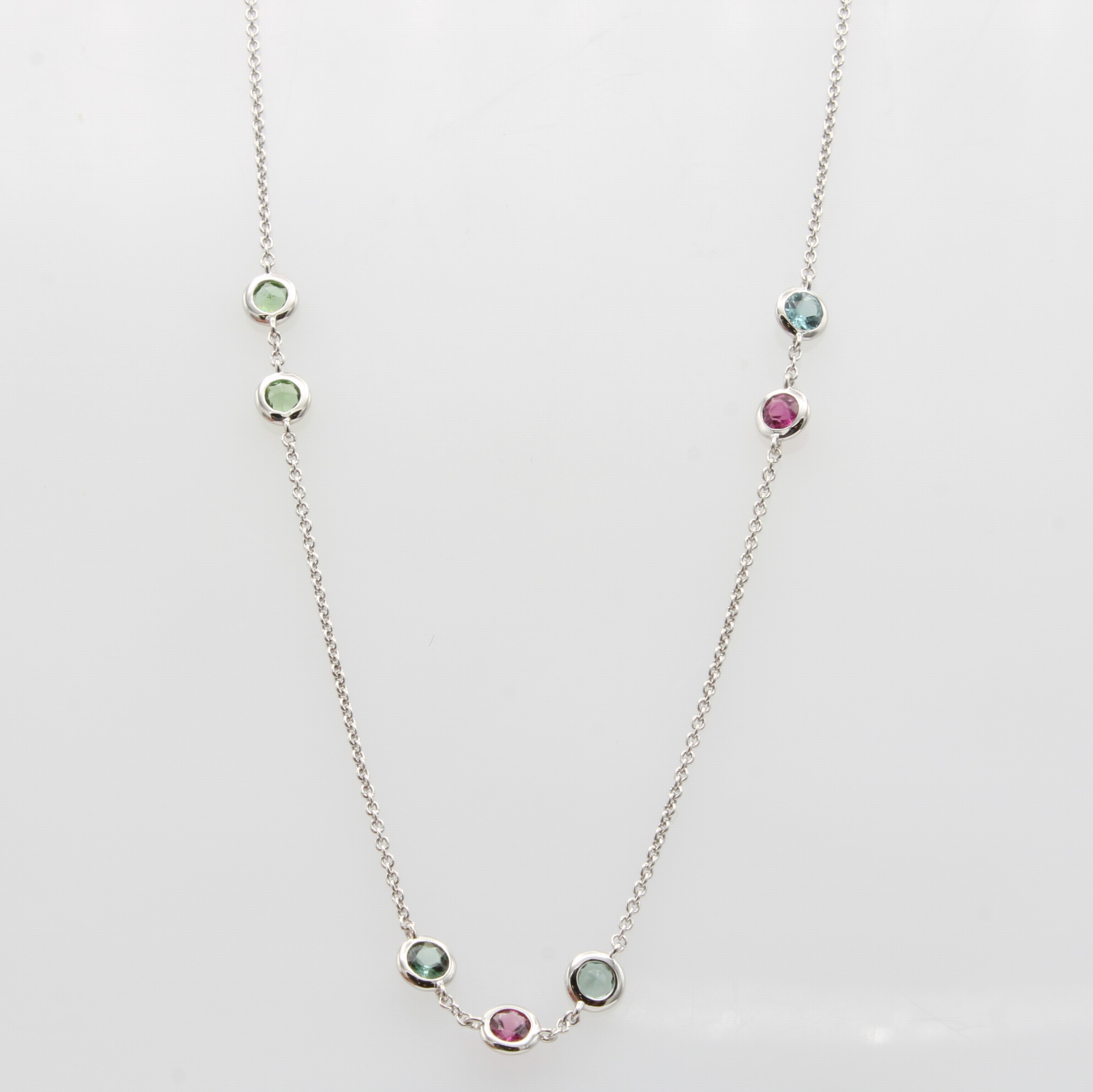 Image 27121494 - Collier mit Turmalinen, WG 585/000, 9 bunte Turmaline zus. ca. 0.99 ct, in L. ca. 42 u. ...