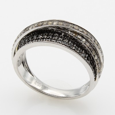 27121412a - Ring mit Diamanten, WG 585/000, 58 Diam. zus. ca. 0.37 ct Braun/si-p, 138 Diam. zus. ca. ...