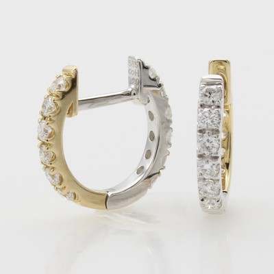 27121444a - Paar kleine Klappcreolen mit Brillanten, GG/WG 585/000, 24 Brill. zus. ca. 0.29 ct ...