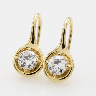 Image Paar Ohrgehänge mit Brillanten, GG 750/000, 2 Brill. zus. ca. 0.72 ct feines Weiß /vs ...