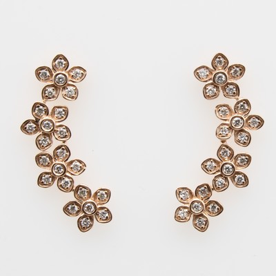 Image Paar Ohrstecker mit Brillanten, RoséG 585/ 000, 48 Brill. zus. ca. 0.32 ct feines ...