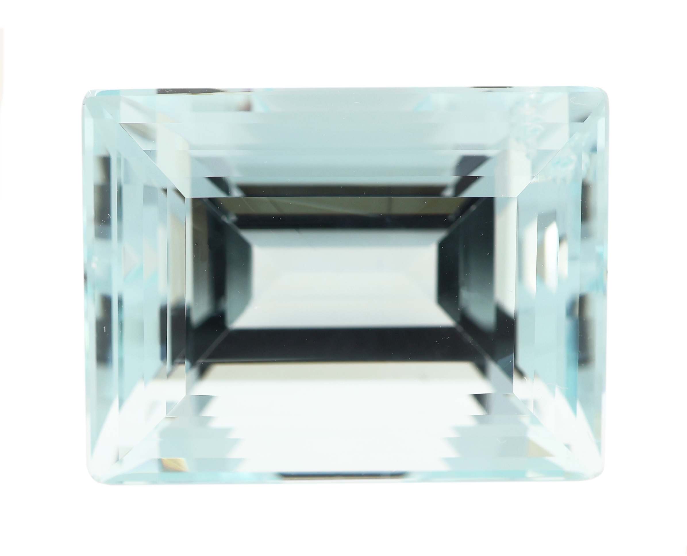 Image 27121527 - Loser facett. Aquamarin 27.54 ct, facett. Rechteck im Treppenschliff Schätzpreis: 3500, ...