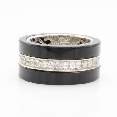 Image Ring mit Onyxen und Topasen, 925er Silber, weiße Topase rundum gefasst, RW ca. 55