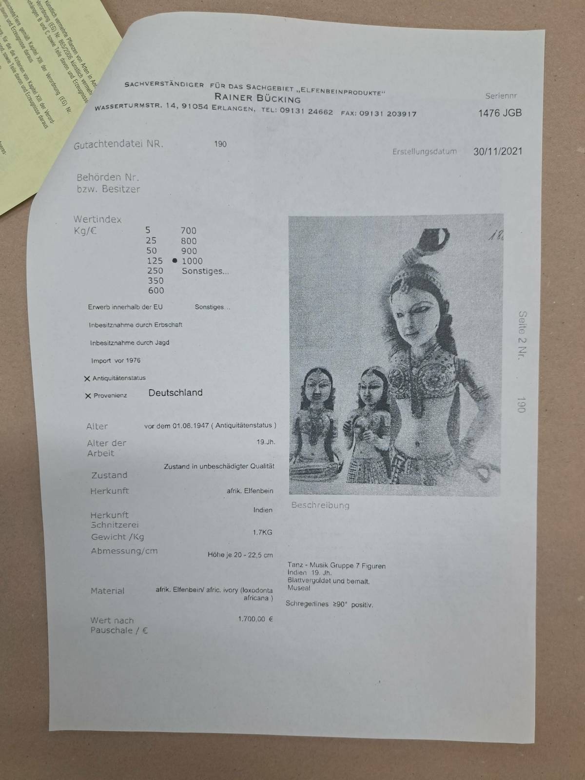 Detail c: Elfenbein-Musikgruppe/Tanz-Musik-Gruppe, Indien, Rajastan, 19. J., sechs Musikerinnen und eine Tänzerin, Elfenbein geschnitzt und fein mit Gold ...