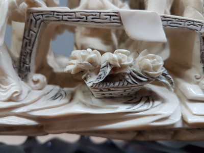 27121967w - Große Elfenbein-Figurengruppe, China, um 1900, Elfenbeinzahn beschnitzt, höfische ...