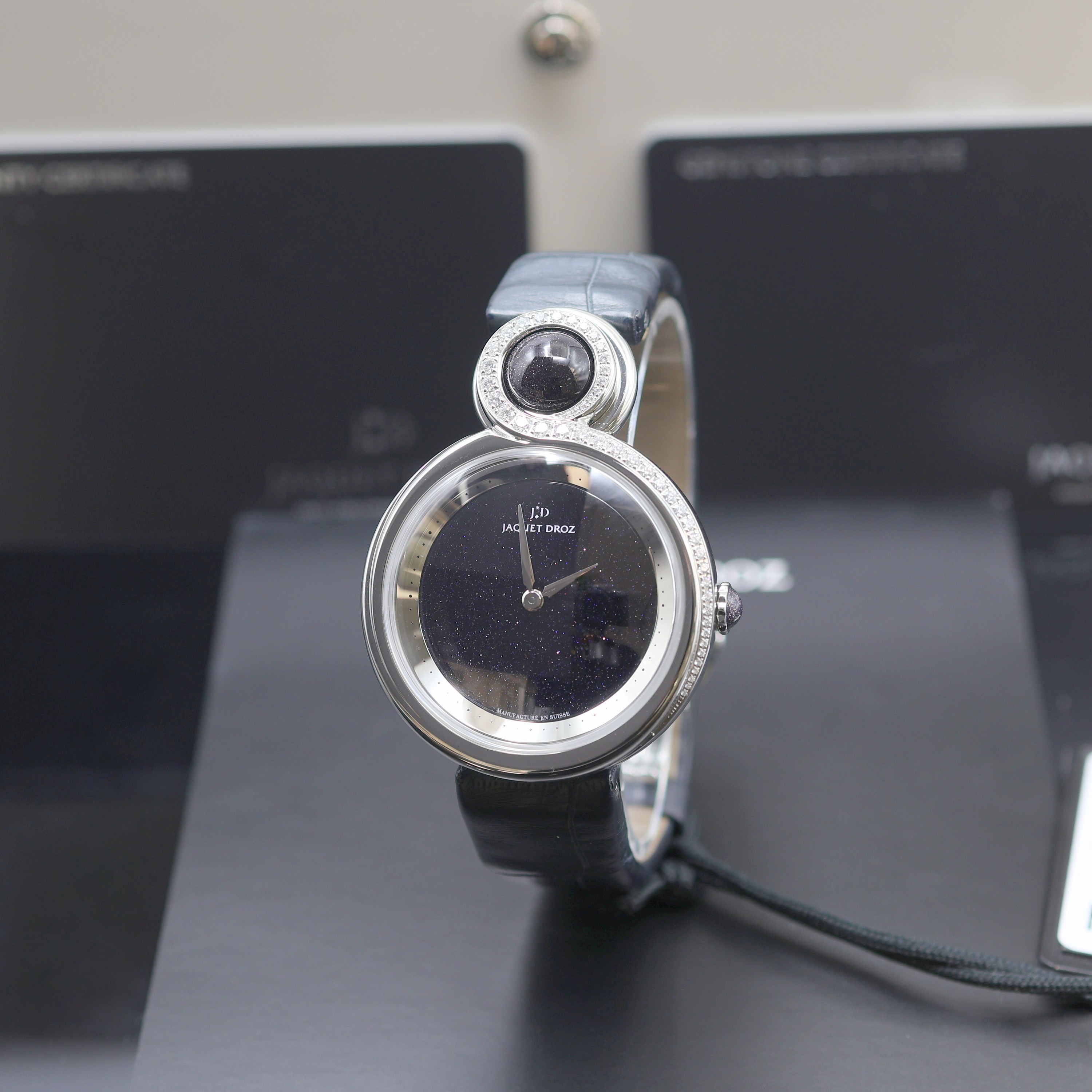 Image 27122663 - JAQUET DROZ Lady 8 ungetragene Damenarmbanduhr Referenz J014500270, Automatik, beids. ...