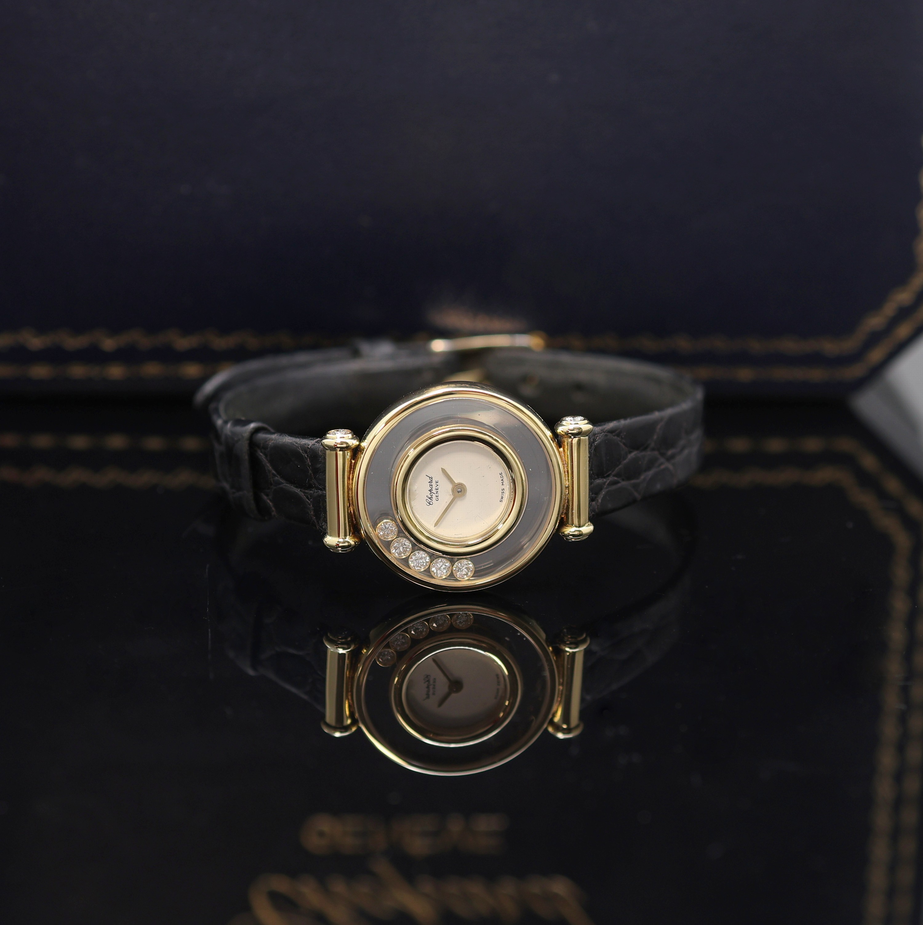 Image 27122671 - CHOPARD Happy Diamonds Damenarmbanduhr Referenz 4112 20/4780-20, quarz, beids. vergl. GG ...