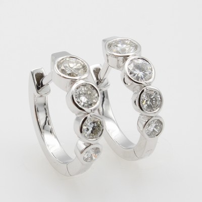 Image Paar Klappcreolen mit Brillanten, WG 750/000, 8 Brill. zus. ca. 0.79 ct Weiß/vs, D. ca. ...