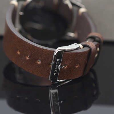27122676d - NOMOS Club Armbanduhr, Handaufzug, Edelstahlgeh. inkl. Lederband m. orig. Dornschl., ...