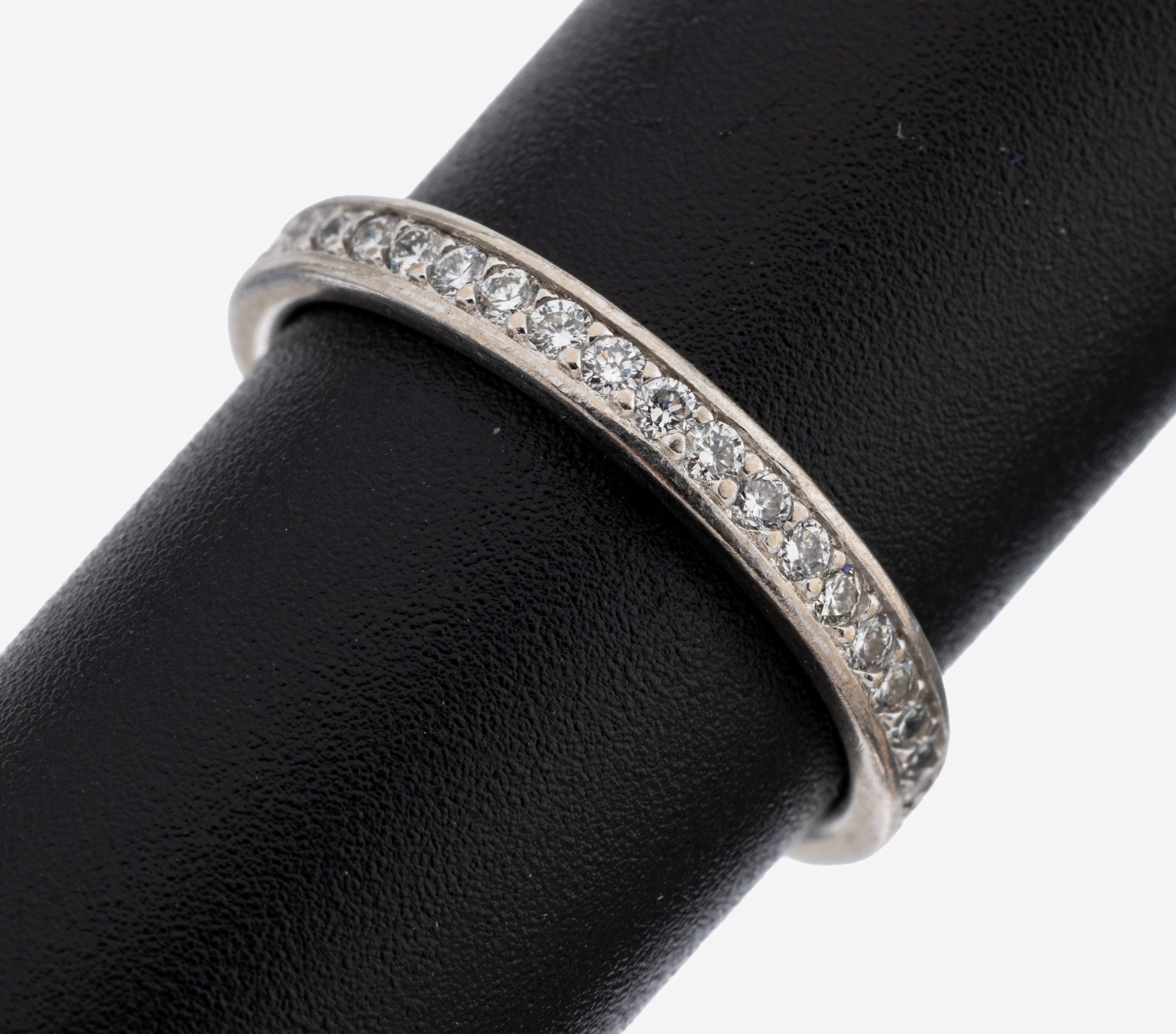 Image 27122751 - 14 kt Gold Brillant-Memoryring, WG 585/000,Brillanten zus. ca. 0.60 ct feines Weiß ...