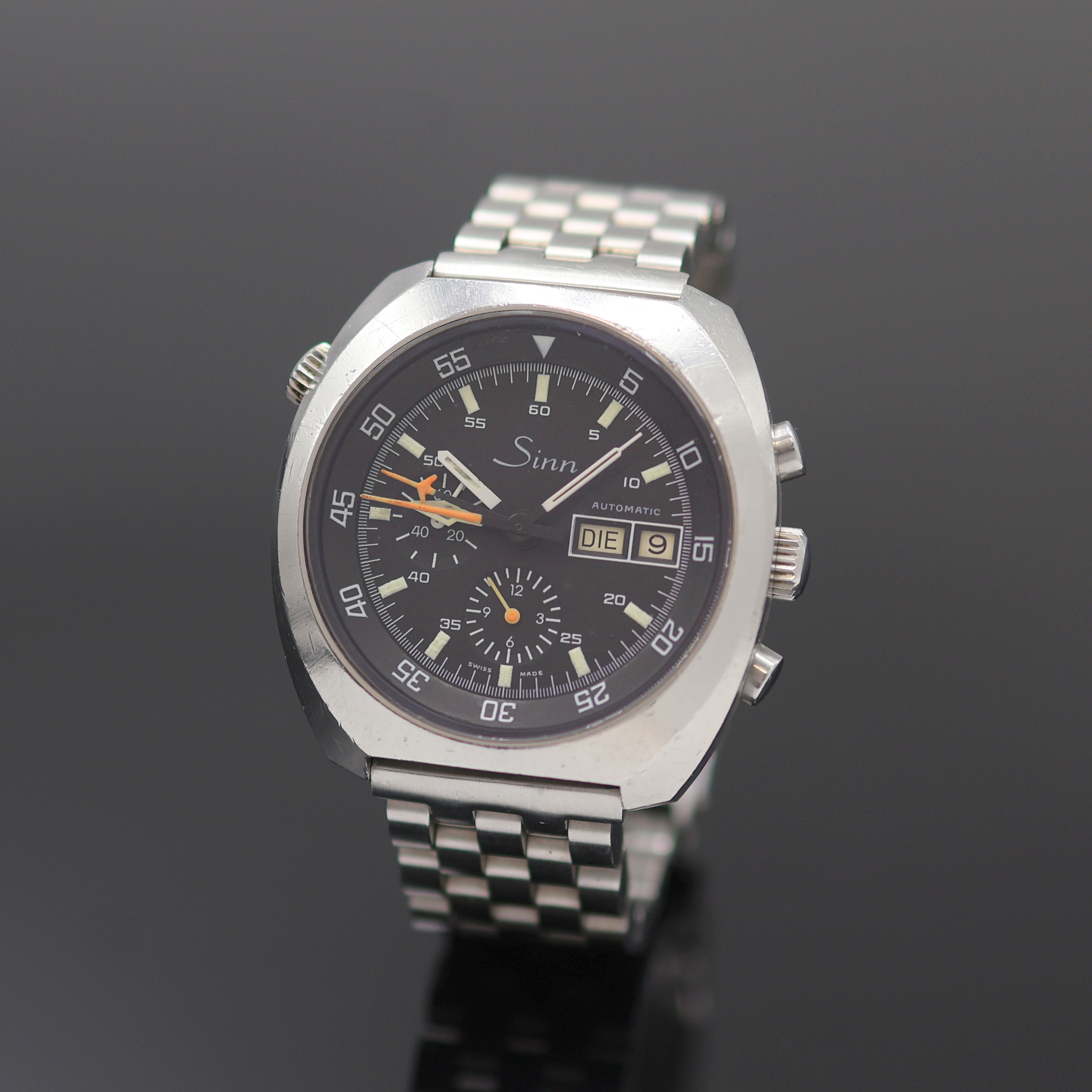 Image 27122780 - SINN Armbandchronograph in Stahl, Schweiz um 1985, Automatik, Boden verschr., neutr. ...