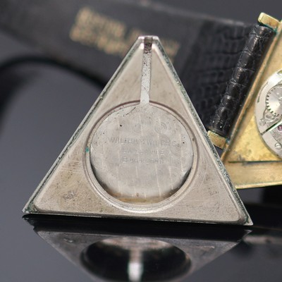 27122707f - WALTHAM Herrenarmbanduhr mit Freimaurersymbolik, Schweiz um 1930er Jahre, Handaufzug, ...