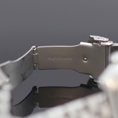 27122780b - SINN Armbandchronograph in Stahl, Schweiz um 1985, Automatik, Boden verschr., neutr. ...