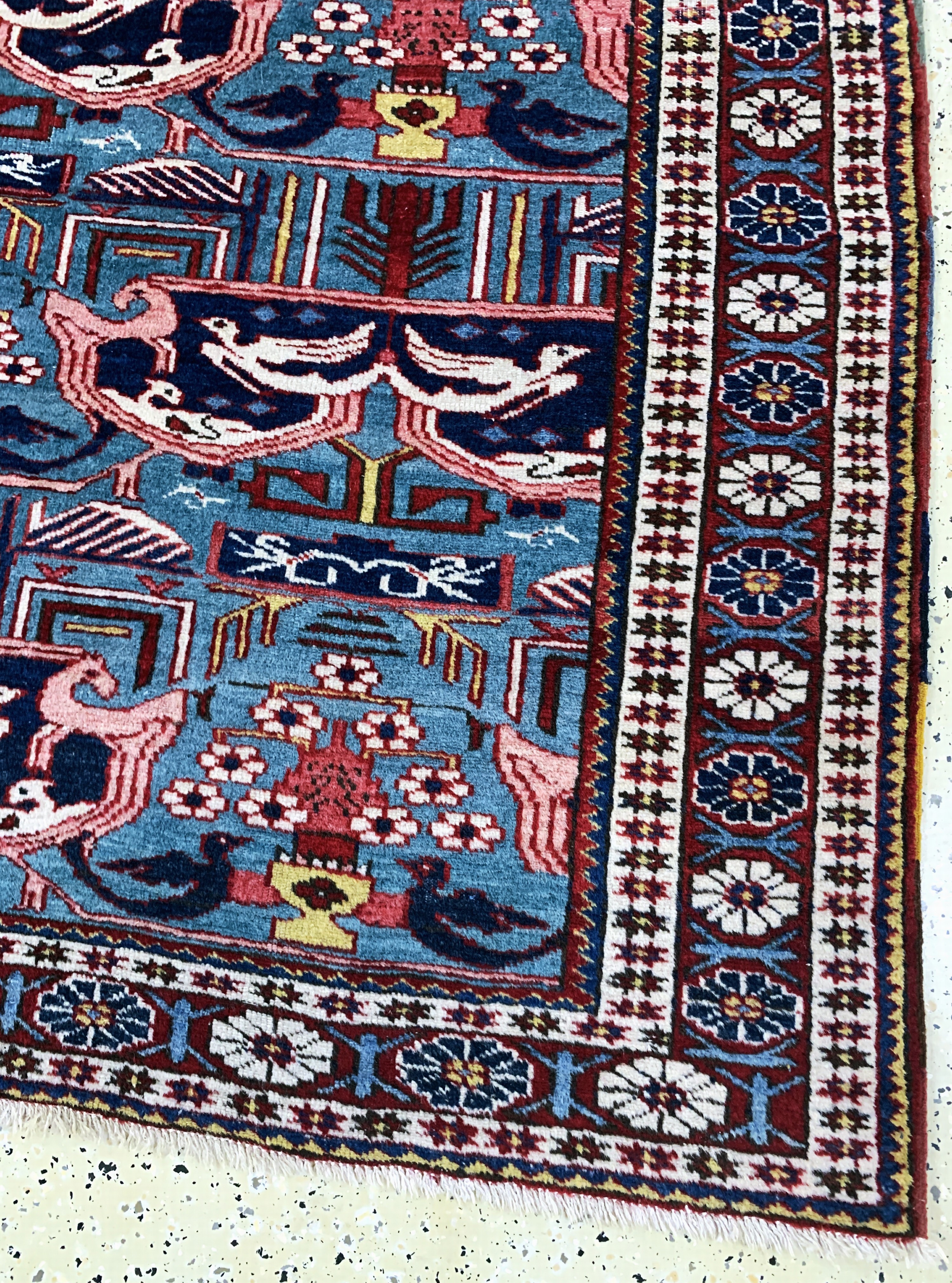 Detail a: Schirwan alt, Kaukasus, Mitte 20.Jhd, Wolleauf Baumwolle, ca. 255 x 165 cm, EHZ: 2-3