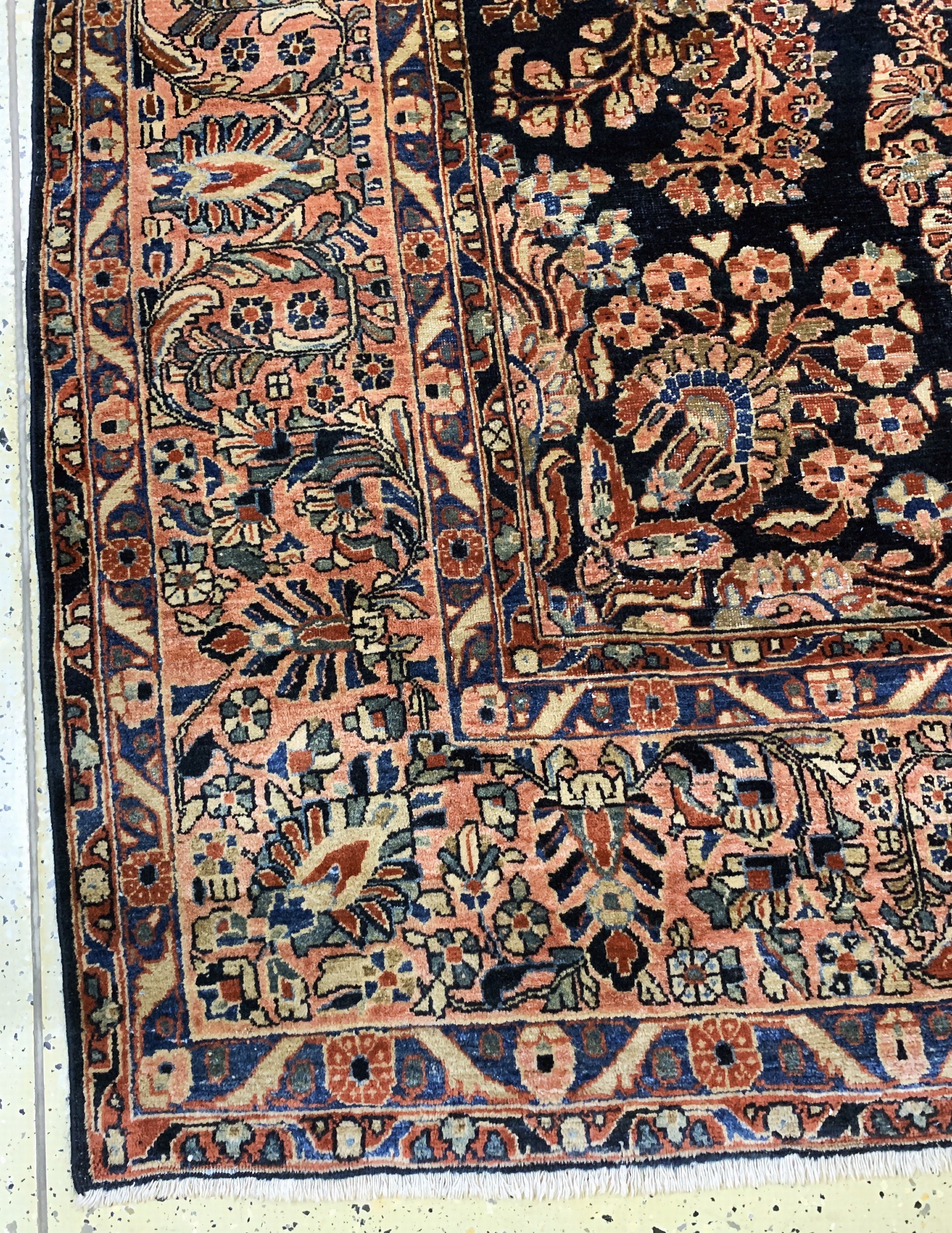 Detail b: Us Re-Import Sarogh antik, Persien, um 1900, Wolle auf Baumwolle, ca. 350 x 265 cm, EHZ: 3, (geflickt)