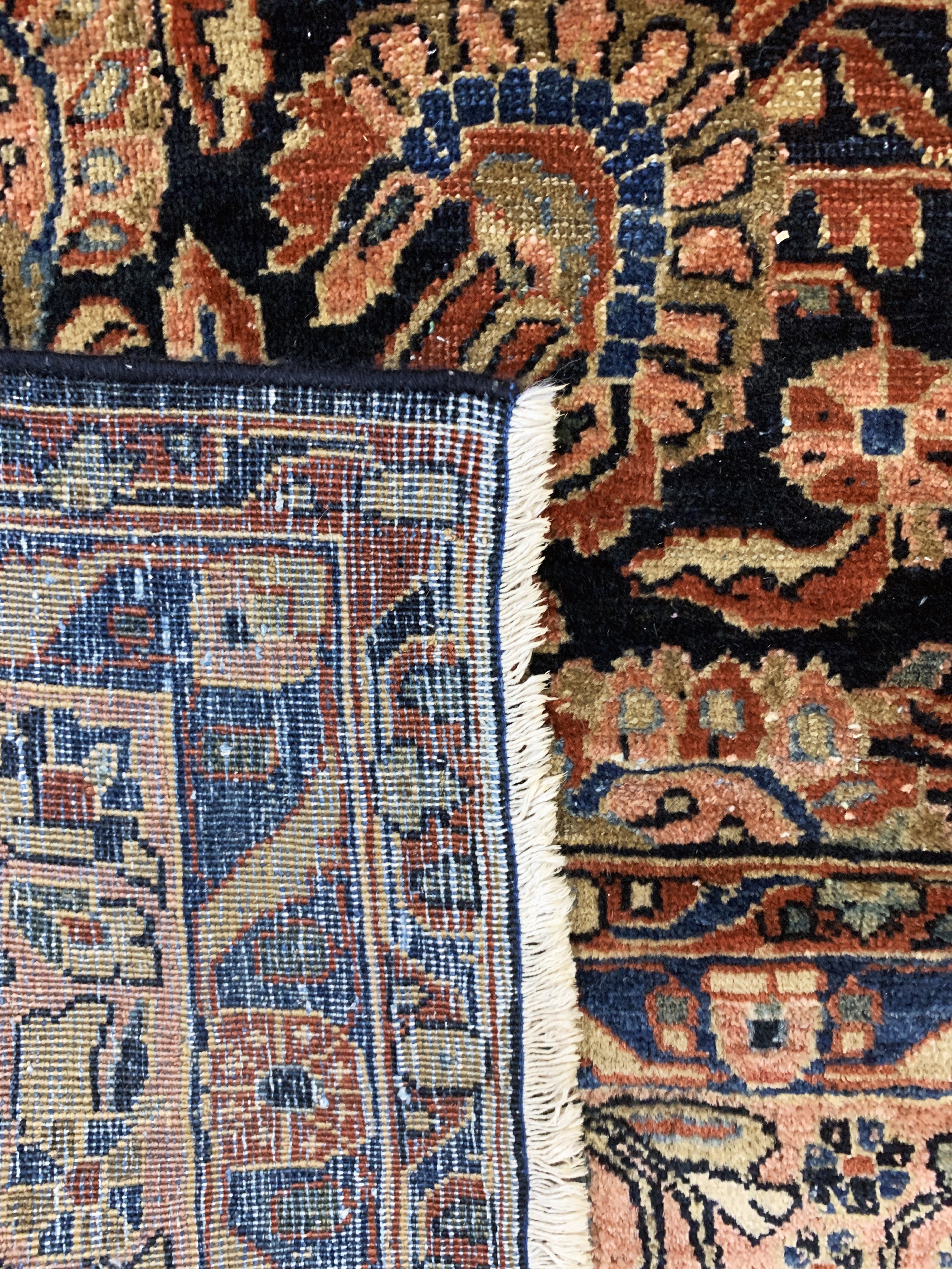 Detail l: Us Re-Import Sarogh antik, Persien, um 1900, Wolle auf Baumwolle, ca. 350 x 265 cm, EHZ: 3, (geflickt)