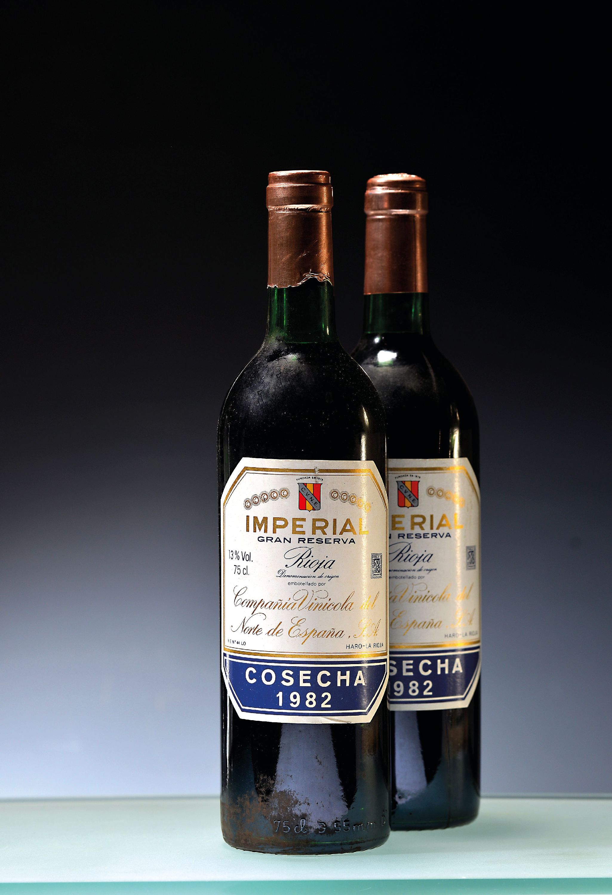 Image 27122963 - 6 Flaschen 1982 CVNE Imperial Gran Reserva, Rioja DOCa, Spanien, ca. 75cl, 13%Vol., je ...