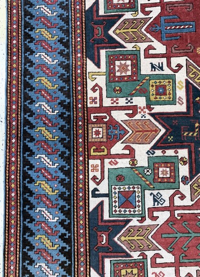 27122957f - Kopie eines´Stern-Kazak´, Türkei, Ende 20.Jhd, Wolle auf Wolle, ca. 270 x 210 cm ...